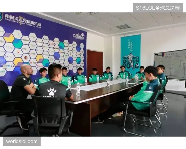 青训导师国际轮训计划启动提升教学质量
